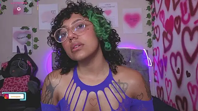 LuckySwagson online show from February 4, 11:55 pm