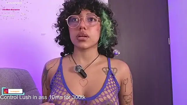 LuckySwagson online show from April 15, 1:00 am