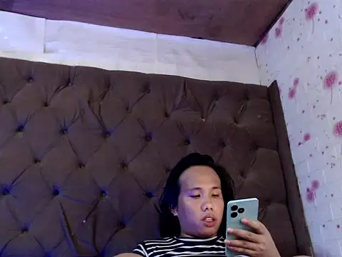 Cockyliciousx online show from November 21, 1:43 pm