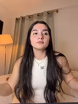 Snapshot of dulceangel__ chatting on July 5, 4:19 am dulceangel online show from July 5, 4:19 am