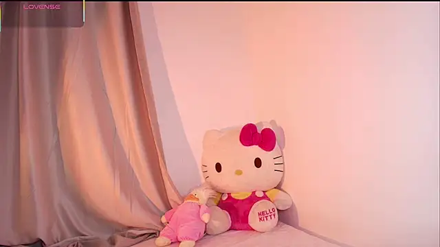 Snapshot of dulceangel__ chatting on October 24, 4:22 am dulceangel online show from October 24, 4:22 am