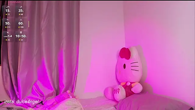 Snapshot of dulceangel__ chatting on November 23, 3:38 am dulceangel online show from November 23, 3:38 am