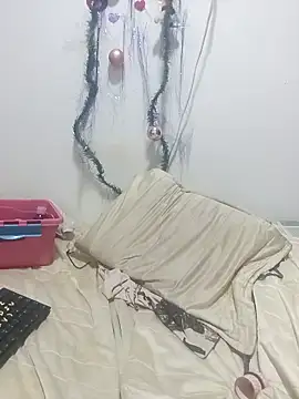 tany90 online show from December 20, 3:09 am