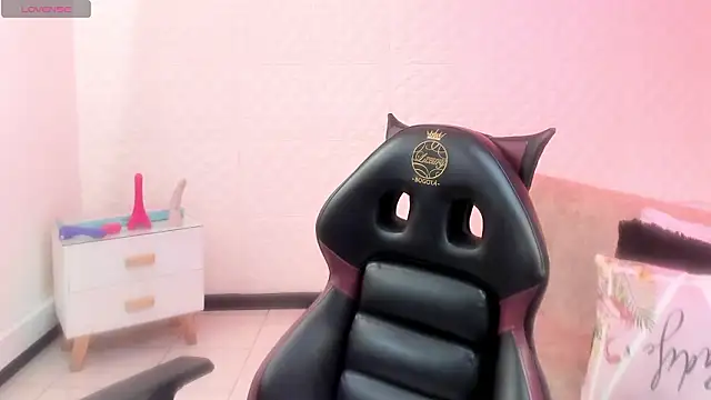 Eva mermaid online show from March 3, 2:13 pm