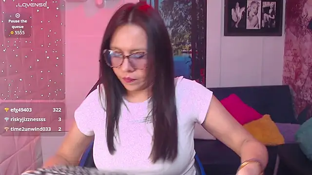 Snapshot of Eva_mermaid chatting on September 20, 9:09 pm Eva mermaid online show from September 20, 9:09 pm