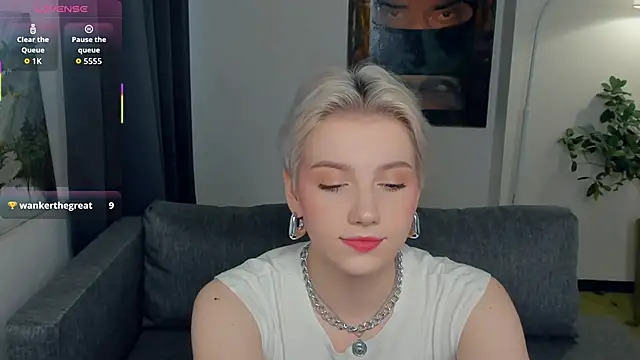 OdelynaAsp online show from October 18, 11:23 am