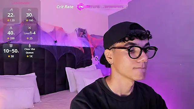 Phillicious   online show from October 26, 9:59 pm