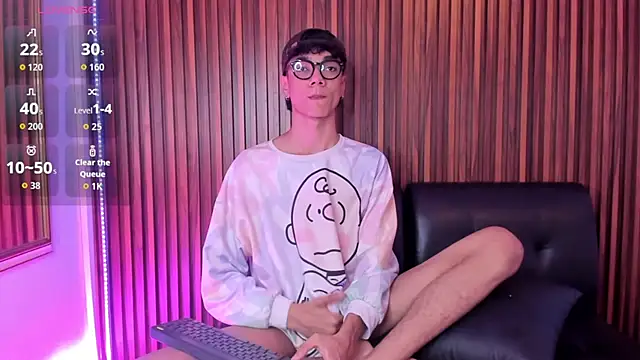 Snapshot of Phillicious__ chatting on January 15, 12:03 am Phillicious online show from January 15, 12:03 am