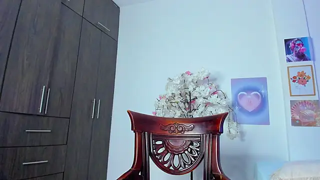 ashly pnik1 online show from November 6, 3:21 am