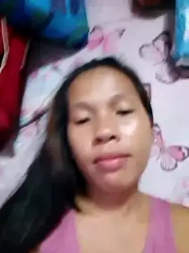 Snapshot of HotNaughtyGirl23 chatting on November 26, 1:33 pm HotNaughtyGirl23 online show from November 26, 1:33 pm