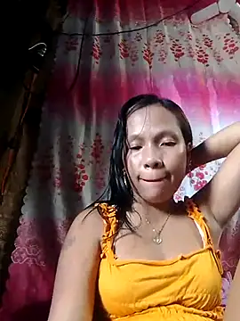 Snapshot of HotNaughtyGirl23 chatting on September 18, 4:26 am HotNaughtyGirl23 online show from September 18, 4:26 am