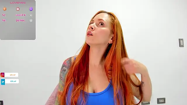 aliciakozlov online show from February 4, 8:48 pm