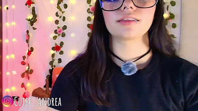 cutee andrea online show from March 4, 3:36 am