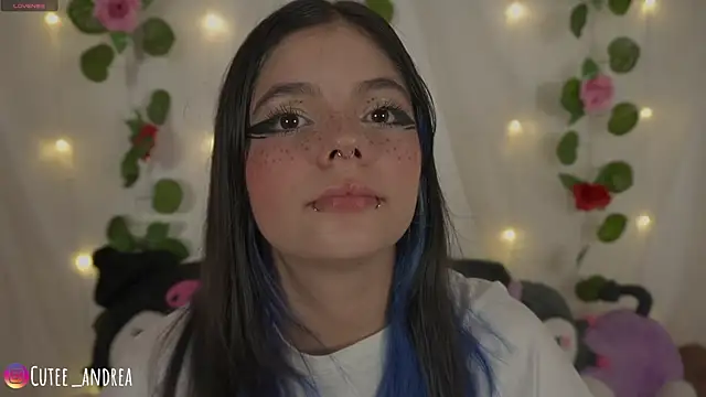 cutee andrea online show from July 11, 3:07 am