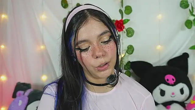 cutee andrea online show from May 30, 4:19 am