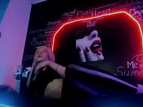 Megam  online show from November 20, 9:25 pm