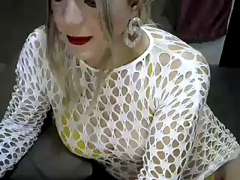 Snapshot of CREAMY_BANANA chatting on September 21, 11:15 am CREAMY BANANA online show from September 21, 11:15 am