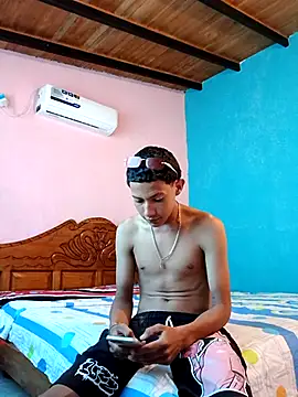 Toy boy777 online show from September 10, 1:32 pm