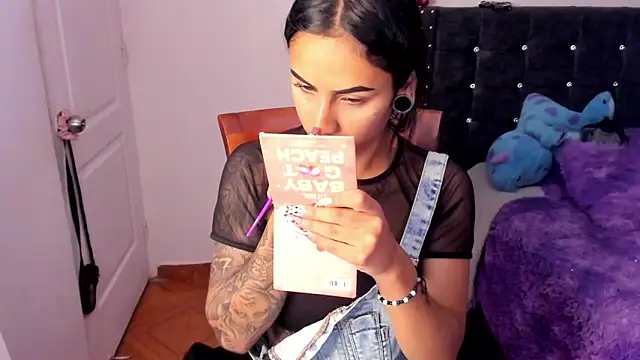 Samanthademonx20  online show from November 8, 1:09 am