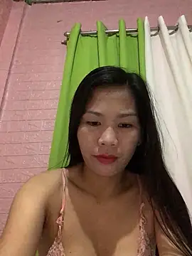 Cleo17 online show from May 18, 2:00 pm