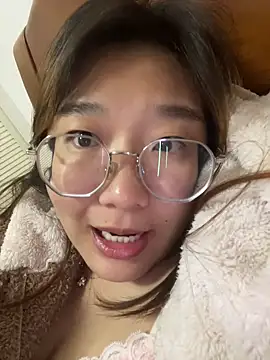 sisi-maiden online show from February 25, 12:38 pm