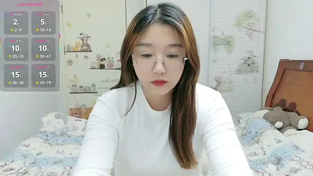 sisi-maiden online show from December 21, 2:41 pm