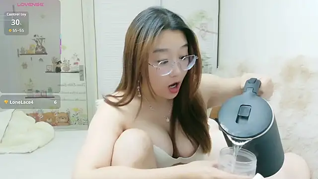 sisi-maiden online show from January 8, 12:33 pm