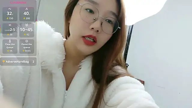 sisi-maiden online show from November 8, 11:47 am