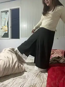 sisi-maiden online show from February 22, 11:12 am