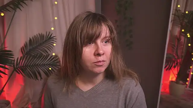 Snapshot of Sense_Of_Rosemary chatting on December 21, 6:59 am Sense Of Rosemary online show from December 21, 6:59 am