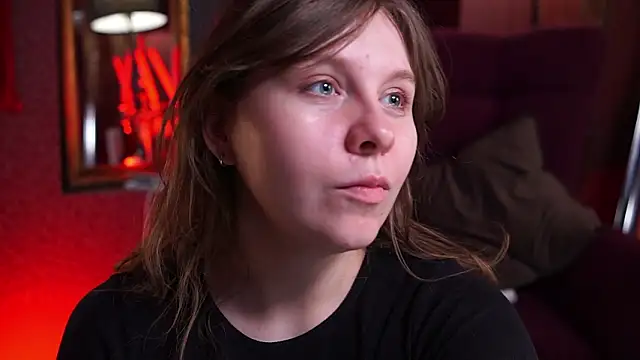 Snapshot of Sense_Of_Rosemary chatting on February 22, 5:43 am Sense Of Rosemary online show from February 22, 5:43 am