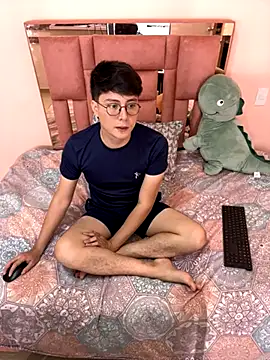 Snapshot of sexydany_ chatting on October 15, 3:38 am sexydany online show from October 15, 3:38 am