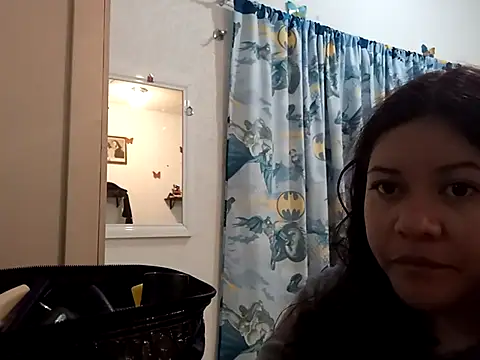 Kitty WetXxX online show from November 11, 2:17 am