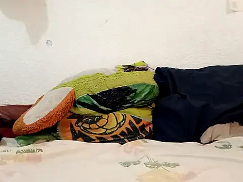 Kitty WetXxX online show from November 16, 11:52 pm