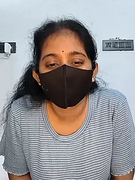 Snapshot of Your-Vedika chatting on October 16, 6:05 pm Your-Vedika online show from October 16, 6:05 pm