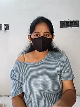 Snapshot of Your-Vedika chatting on October 15, 8:00 am Your-Vedika online show from October 15, 8:00 am