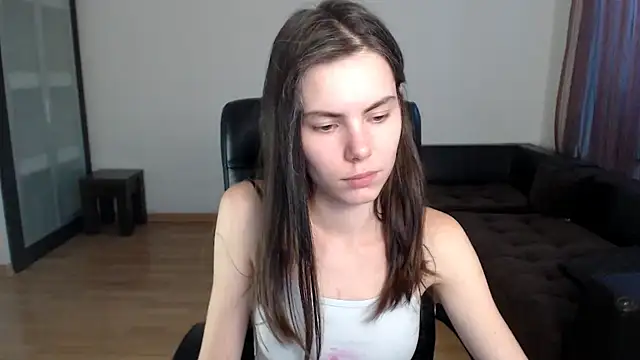 Snapshot of AmelieReve chatting on October 5, 3:25 pm AmelieReve online show from October 5, 3:25 pm