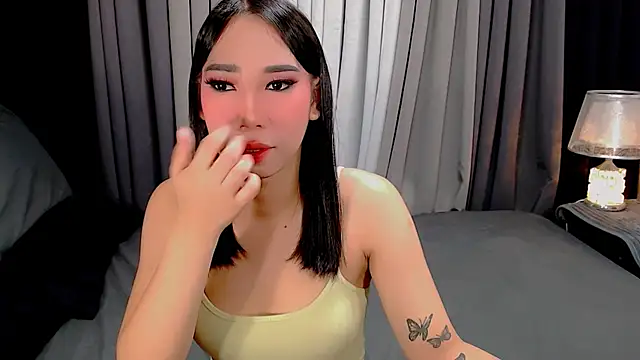 kisha greyson online show from November 6, 6:01 pm