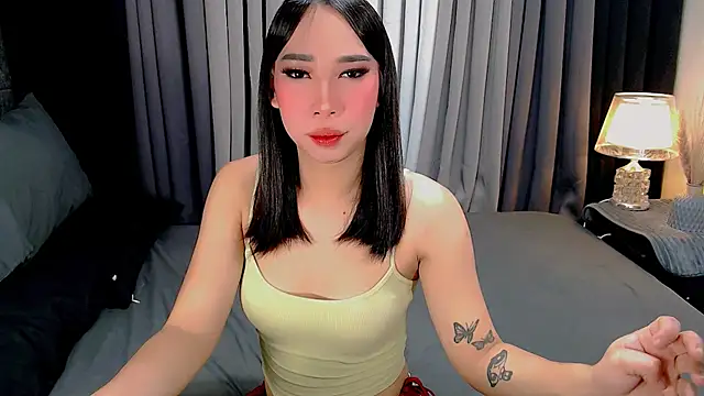 kisha greyson online show from November 3, 6:00 pm