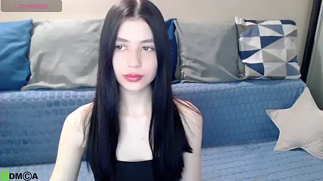 SelinLi online show from April 11, 7:38 am