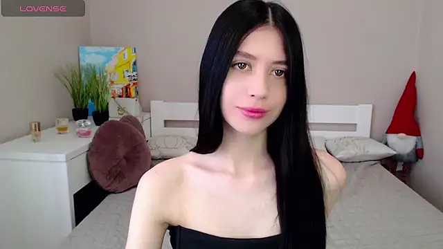 SelinLi online show from June 2, 8:36 am