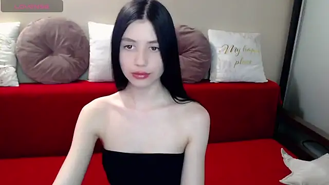 SelinLi online show from April 28, 8:19 am