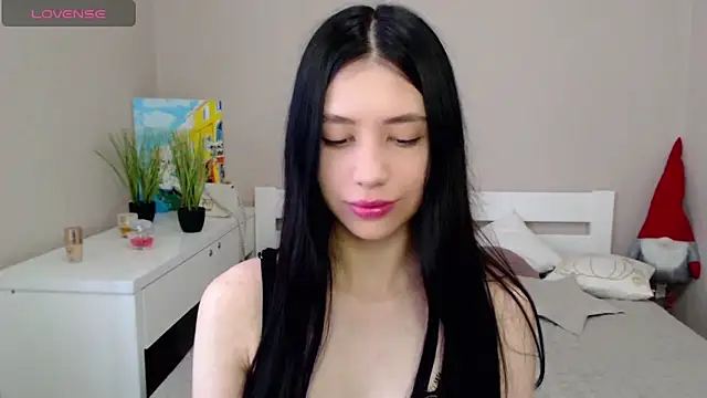 SelinLi online show from May 25, 5:29 am