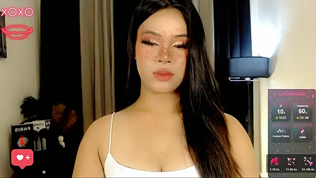 Snapshot of IamRaeganDolls69 chatting on November 24, 5:51 am IamRaeganDolls69 online show from November 24, 5:51 am