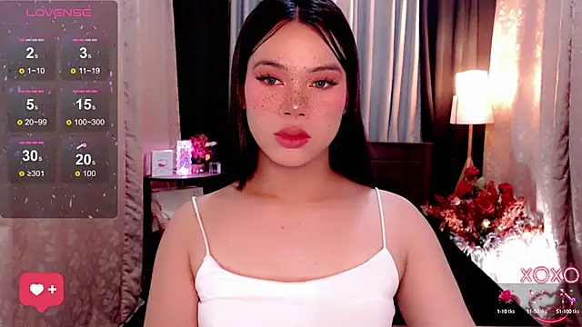 Snapshot of IamRaeganDolls69 chatting on September 28, 11:23 pm IamRaeganDolls69 online show from September 28, 11:23 pm