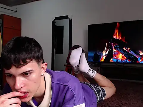 john vichenso online show from March 9, 8:23 pm