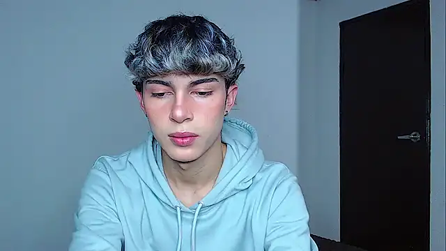 john vichenso online show from November 13, 10:24 pm