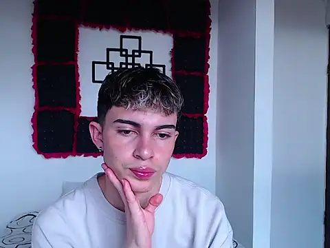 john vichenso online show from January 15, 9:40 pm