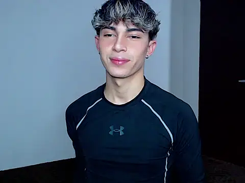 john vichenso online show from October 23, 10:30 pm