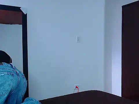 john vichenso online show from November 10, 8:47 pm